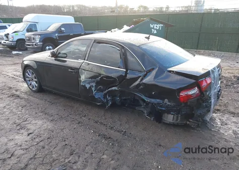 2013 Audi A4 2.0T Premium z USA, uszkodzony, nr VIN WAUAFAFL0DN050705